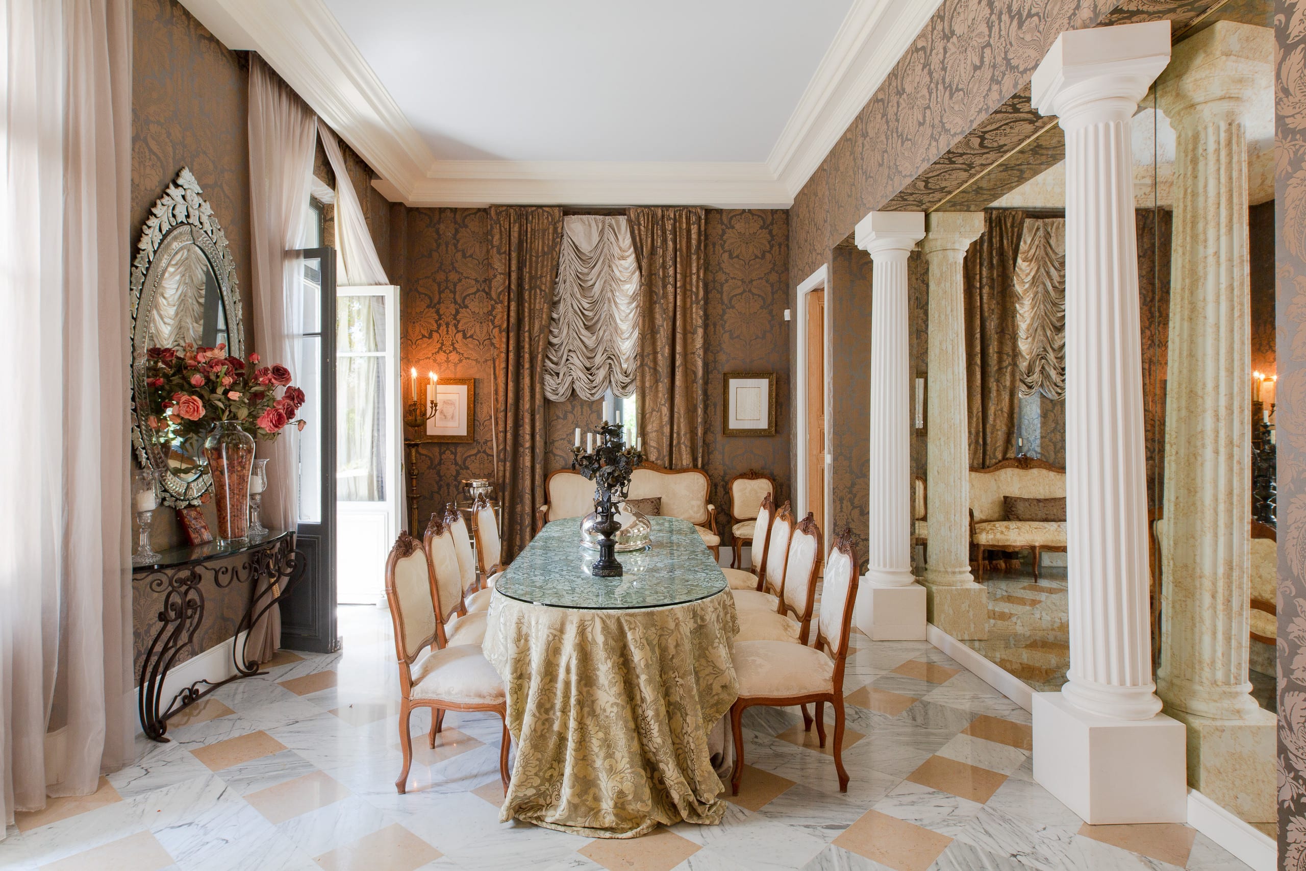 Formal dining room